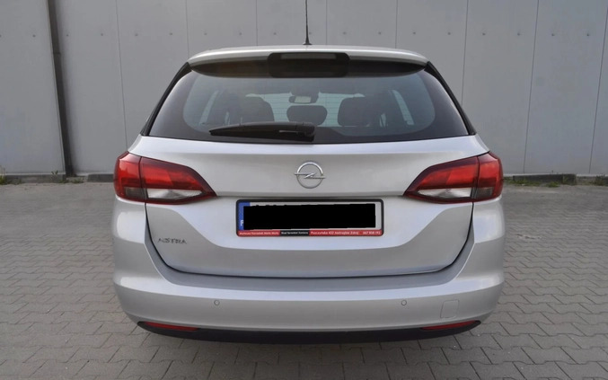 Opel Astra cena 48900 przebieg: 205000, rok produkcji 2020 z Stawiszyn małe 631